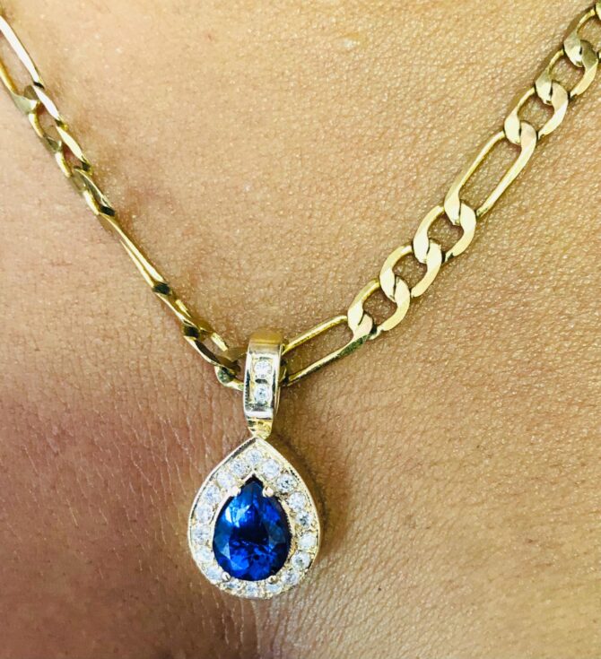 Tanzanite & Daimond Pendant