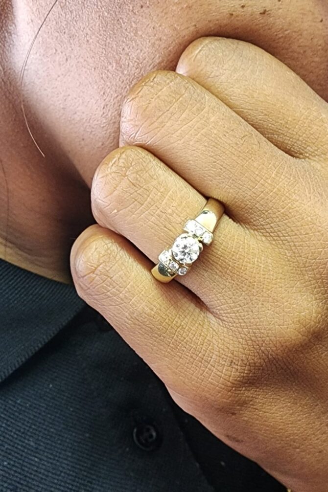 Seven Diamond Ring